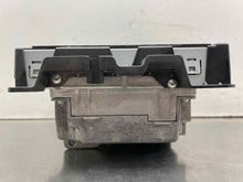 Load image into Gallery viewer, Radio  GRAND CHEROKEE 2014 - NW628753
