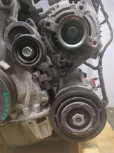 Load image into Gallery viewer, ENGINE MOTOR Santa Fe Sonata Sonata Hybrid Optima Sorento 15-19 2.4L VIN 3/F/B - NW628376
