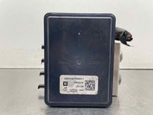 Load image into Gallery viewer, ABS Pump  EXPRESS 2500 VAN 2022 - NW628345
