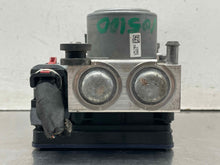 Load image into Gallery viewer, ABS Pump  EXPRESS 2500 VAN 2022 - NW628345
