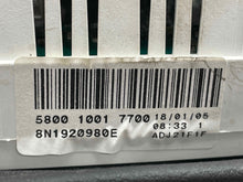 Load image into Gallery viewer, Speedometer Cluster Audi TT 2002 02 - NW628996
