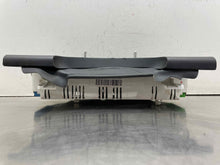 Load image into Gallery viewer, Speedometer Cluster Audi TT 2002 02 - NW628996
