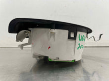 Load image into Gallery viewer, Speedometer Cluster Audi TT 2002 02 - NW628996
