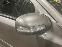 Load image into Gallery viewer, SIDE VIEW MIRROR E320 E500 E55 E350 03 04 05 06 Right - NW629432
