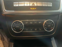 Load image into Gallery viewer, FRONT TEMPERATURE CONTROLS Gl350 Gl450 Gl550 GL63 AMG GLE300d 14-17 - NW629355
