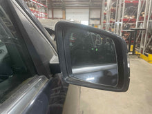 Load image into Gallery viewer, SIDE VIEW DOOR MIRROR Gl350 Gl450 Gl550 GL63 AMG 2013-2016 Right - NW629433

