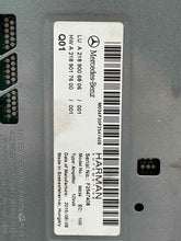 Load image into Gallery viewer, Radio  MERCEDES E-CLASS 2016 - NW630005
