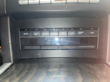 Load image into Gallery viewer, FRONT TEMPERATURE CONTROLS E250 Van E300 E350 E400 E550 E63 15-17 - NW629981
