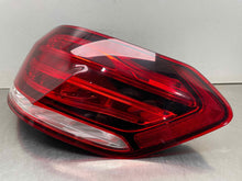 Load image into Gallery viewer, OUTER TAIL LIGHT LAMP E250 Van E250D E300 E350 E400 E550 E63 14-16 Right - NW630027
