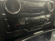 Load image into Gallery viewer, Temperature Controls Ford Explorer 2017 - NW630321
