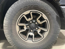 Load image into Gallery viewer, WHEEL RIM 1500 Pickup 2015-2018 17x8 ALUM 17x8, 5 lug, 5-1/2" - NW639130
