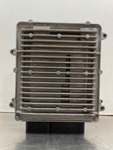 Load image into Gallery viewer, ECU ECM COMPUTER E250 Van E250D E300 E350 E400 E550 E63 14-16 - NW631132
