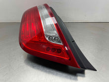 Load image into Gallery viewer, TAIL LIGHT LAMP ASSEMBLY Vanden Pl XJ XJL XJR 2010-2014 Left - NW631580
