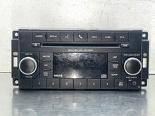 Load image into Gallery viewer, RADIO Avenger Challenger Compass Patriot 200 12 13 14 15 16  AM FM CD - NW631205
