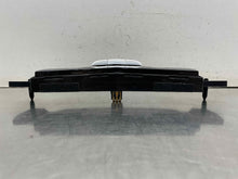 Load image into Gallery viewer, Temperature Controls Cadillac XT5 2017 - NW631981
