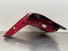 Load image into Gallery viewer, Tail Lamp Light Cadillac XT5 2017 - NW631894
