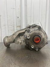 Load image into Gallery viewer, TRANSFER CASE 2015 15 2016 16 2017 17 2018 18 2019 19 - NW633027
