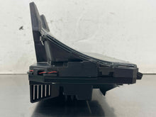 Load image into Gallery viewer, SPEEDOMETER CLUSTER Land Rover Range Rover 13 14 15 16 - NW632190
