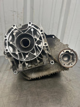 Load image into Gallery viewer, TRANSFER CASE LR4 Range Rover Range Rover Sport 14 15 16 - NW632568
