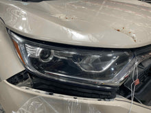 Load image into Gallery viewer, HEADLIGHT LAMP ASSEMBLY Honda CR-V 17 18 19 20 Right - NW632879

