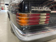 Load image into Gallery viewer, TAIL LIGHT LAMP ASSEMBLY 300cd 300ce 300d 300e 300sd 300sdl 81-91 Left - NW633480
