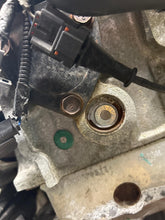 Load image into Gallery viewer, Engine Motor  CHALLENGER 2010 - NW634084
