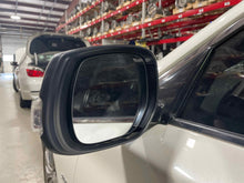 Load image into Gallery viewer, SIDE VIEW DOOR MIRROR Infiniti Q50 2018 18 Left - NW633609
