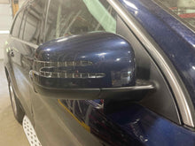 Load image into Gallery viewer, Side View Door Mirror  MERCEDES GLS-CLASS 2018 - NW633611
