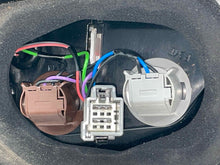 Load image into Gallery viewer, TAIL LIGHT LAMP ASSEMBLY Volvo S60 XC60 12 13 14 15 16 17 Left - NW634449
