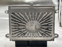 Load image into Gallery viewer, ECU ECM COMPUTER Volvo S40 50 V70 04 05 06 07 - NW62983
