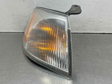 Load image into Gallery viewer, PARKLAMP Toyota Camry 1997 97 1998 98 1999 99 Right - NW634313
