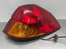 Load image into Gallery viewer, OUTER TAIL LIGHT LAMP Subaru Legacy 2005 05 2006 06 2007 07 Right - NW635398
