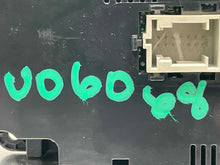 Load image into Gallery viewer, FRONT TEMPERATURE CONTROLS Gl320 Gl450 Gl550 2007 07 2008 08 - NW635263
