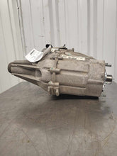 Load image into Gallery viewer, Transfer Case  SIERRA DENALI 1500 2017 - NW635305
