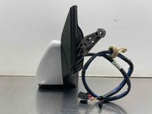 Load image into Gallery viewer, Side View Door Mirror Volkswagen Golf GTI 2018 - NW635708
