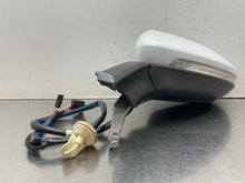 Load image into Gallery viewer, Side View Door Mirror Volkswagen Golf GTI 2018 - NW635708
