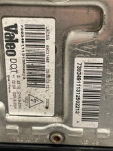 Load image into Gallery viewer, Headlight Lamp Assembly Jaguar XJ8 2004 - NW635731
