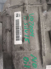 Load image into Gallery viewer, [INVENTORYCAR_YEAR_MAKE_MODEL] TRANSFER CASE - NW635966
