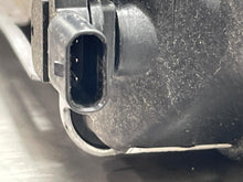 Load image into Gallery viewer, Intercooler  SILVERADO 1500 PICKUP 2022 - NW636086
