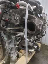 Load image into Gallery viewer, Engine Motor  SILVERADO 1500 PICKUP 2022 - NW636003
