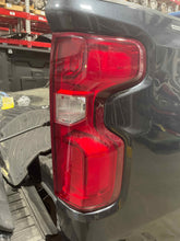 Load image into Gallery viewer, Tail Lamp Light  SILVERADO 1500 PICKUP 2022 - NW636041
