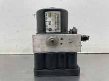 Load image into Gallery viewer, ABS PUMP BMW 320i 325i 330i Z3 2001 01 2002 02 - NW636166
