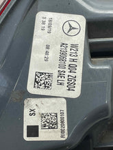 Load image into Gallery viewer, TAIL LIGHT LAMP ASSEMBLY E300 E350 E400 E550 17 18 19 20 Left - NW637546
