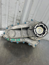 Load image into Gallery viewer, TRANSFER CASE ML320 ML350 ML550 E320 E350 GL450 06 07 08 09 - 12 - NW637437
