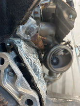 Load image into Gallery viewer, Engine Motor  BMW 330I 2018 - NW637948
