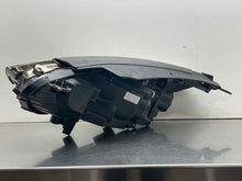 Load image into Gallery viewer, HEADLIGHT LAMP ASSEMBLY Hyundai Sonata Sonata Hybrid 18 19 Right - NW638143
