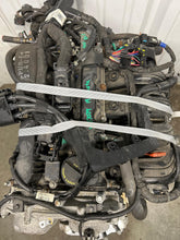 Load image into Gallery viewer, ENGINE MOTOR Santa Fe Sonata Sonata Hybrid Optima Sorento 15-19 2.4L VIN 3/F/B - NW638330
