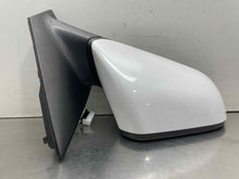 Load image into Gallery viewer, SIDE VIEW DOOR MIRROR Sonata Sonata Hybrid 2018 18 2019 19 Right - NW638220
