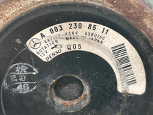 Load image into Gallery viewer, AC A/C AIR CONDITIONING COMPRESSOR C250 C300 C350 C63 SLK250 12-15 - NW638218
