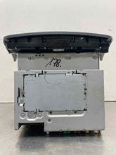 Load image into Gallery viewer, RADIO Mercedes-Benz C250 C300 C350 C63 2013 13 - NW638168
